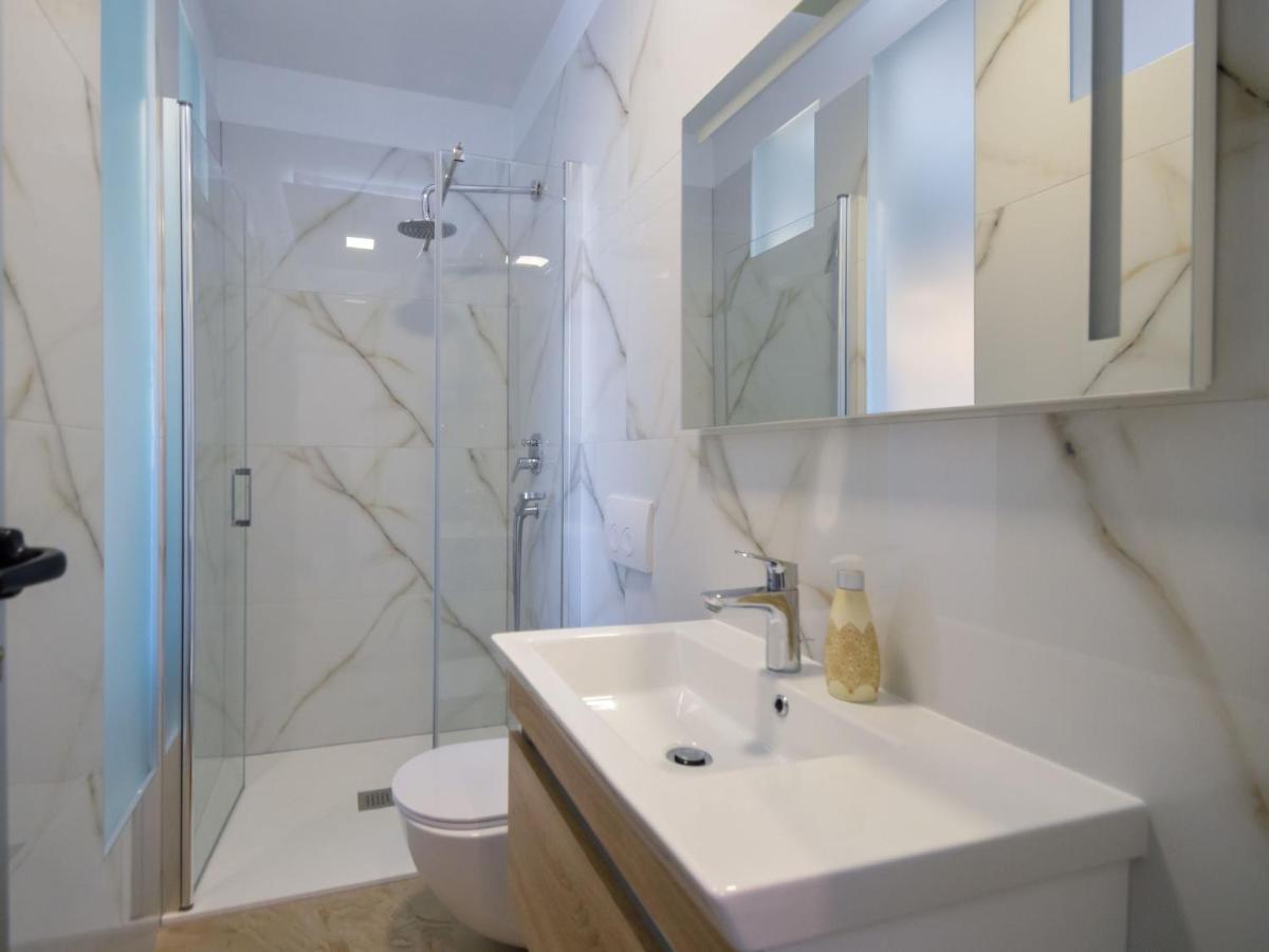 טרוגיר Apartment Mornar-5 By Interhome מראה חיצוני תמונה